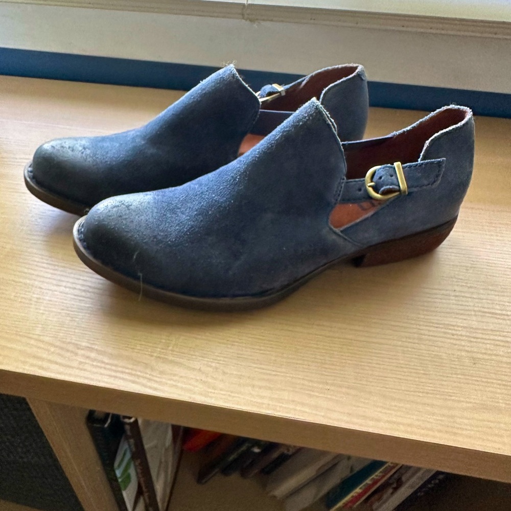 Blue suede bootie size 7.5
